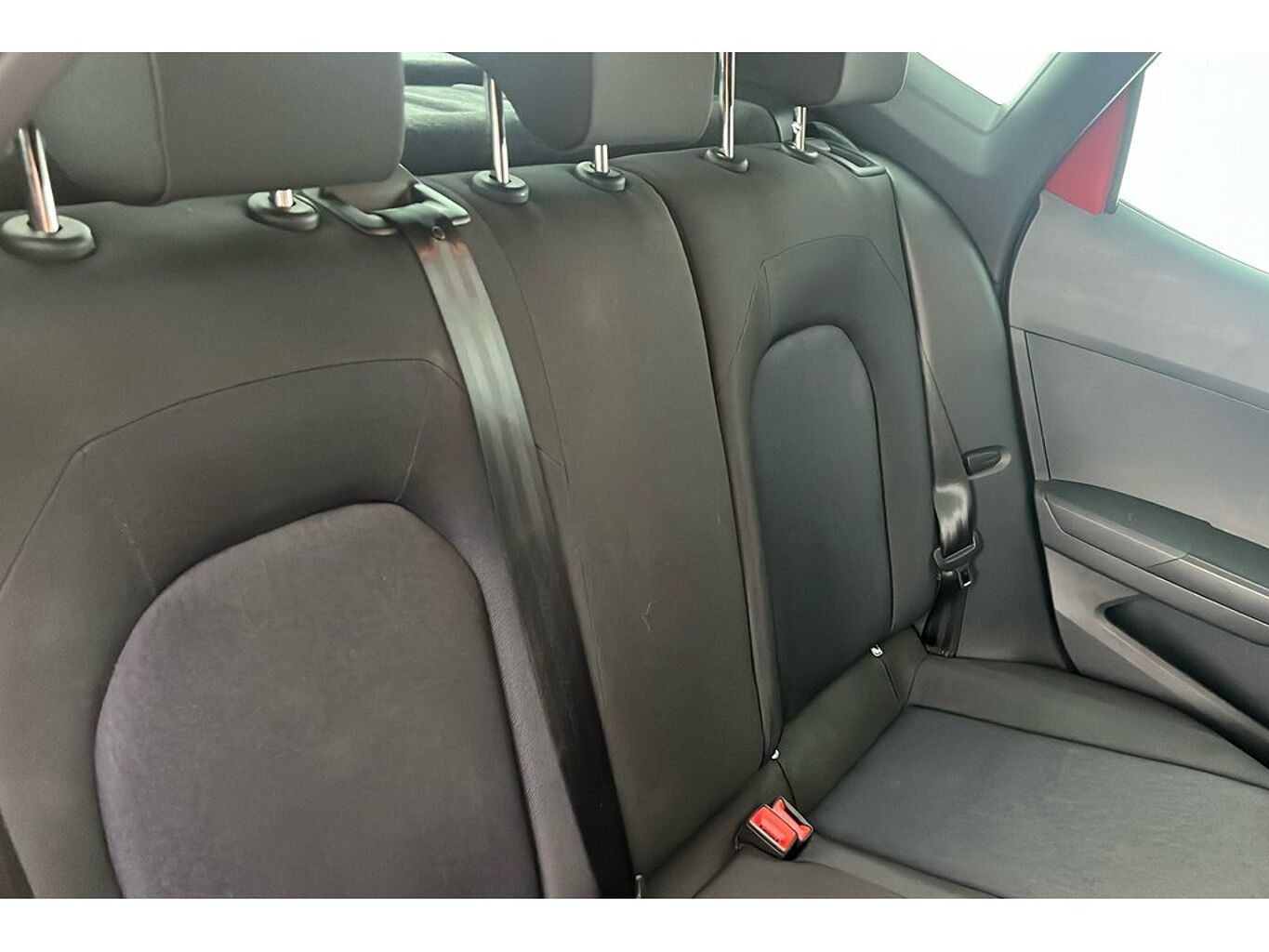 SEAT Arona FR 1.0 TSI Petrol 115 6-speed manual