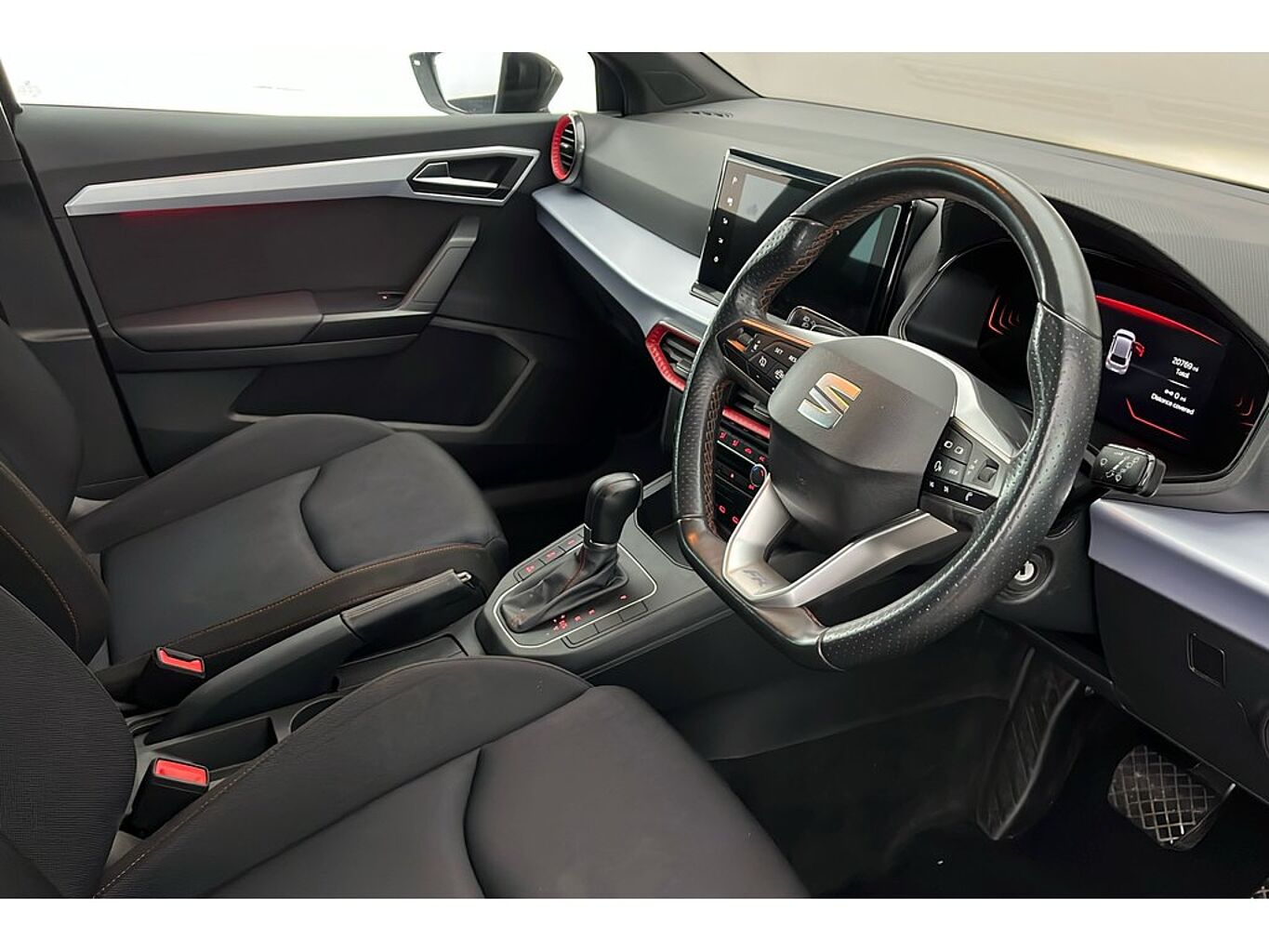 SEAT Ibiza FR 1.0 TSI Petrol 115 7-speed DSG-auto